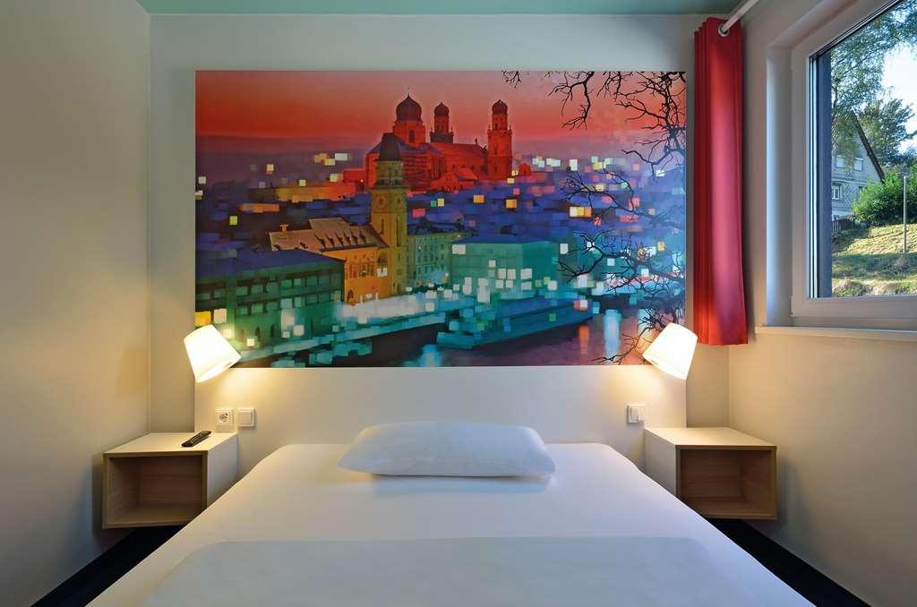 B&B Hotel Passau Adlkofen Quarto foto